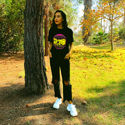 P&TO world t-shirt (black)